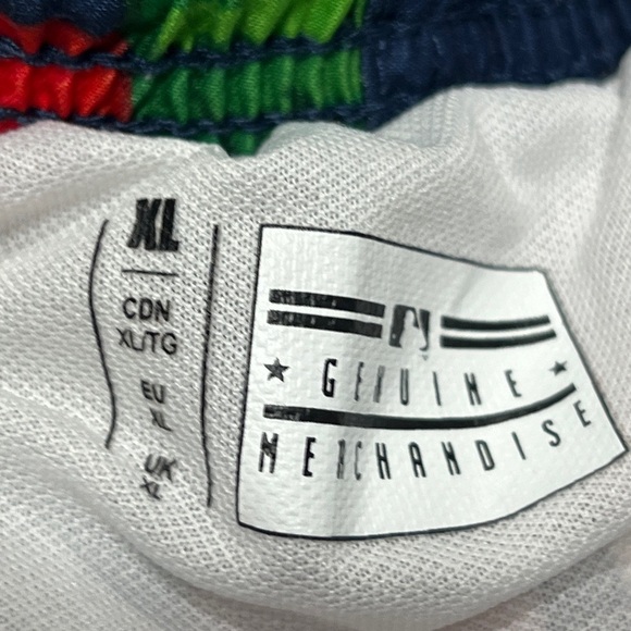 Boston Red Sox Floral MLB Baseball Womens Hawaiian Shorts - Picture 6 of 6